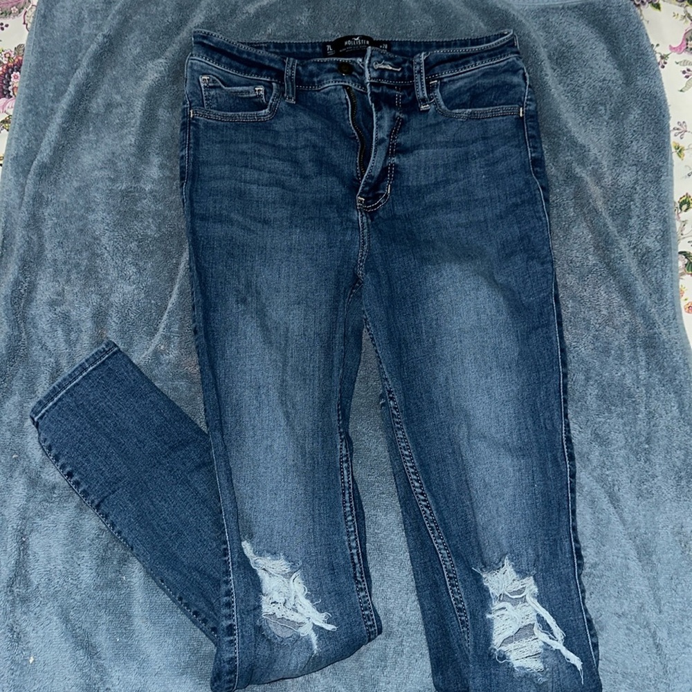 HOLLISTER JEANS